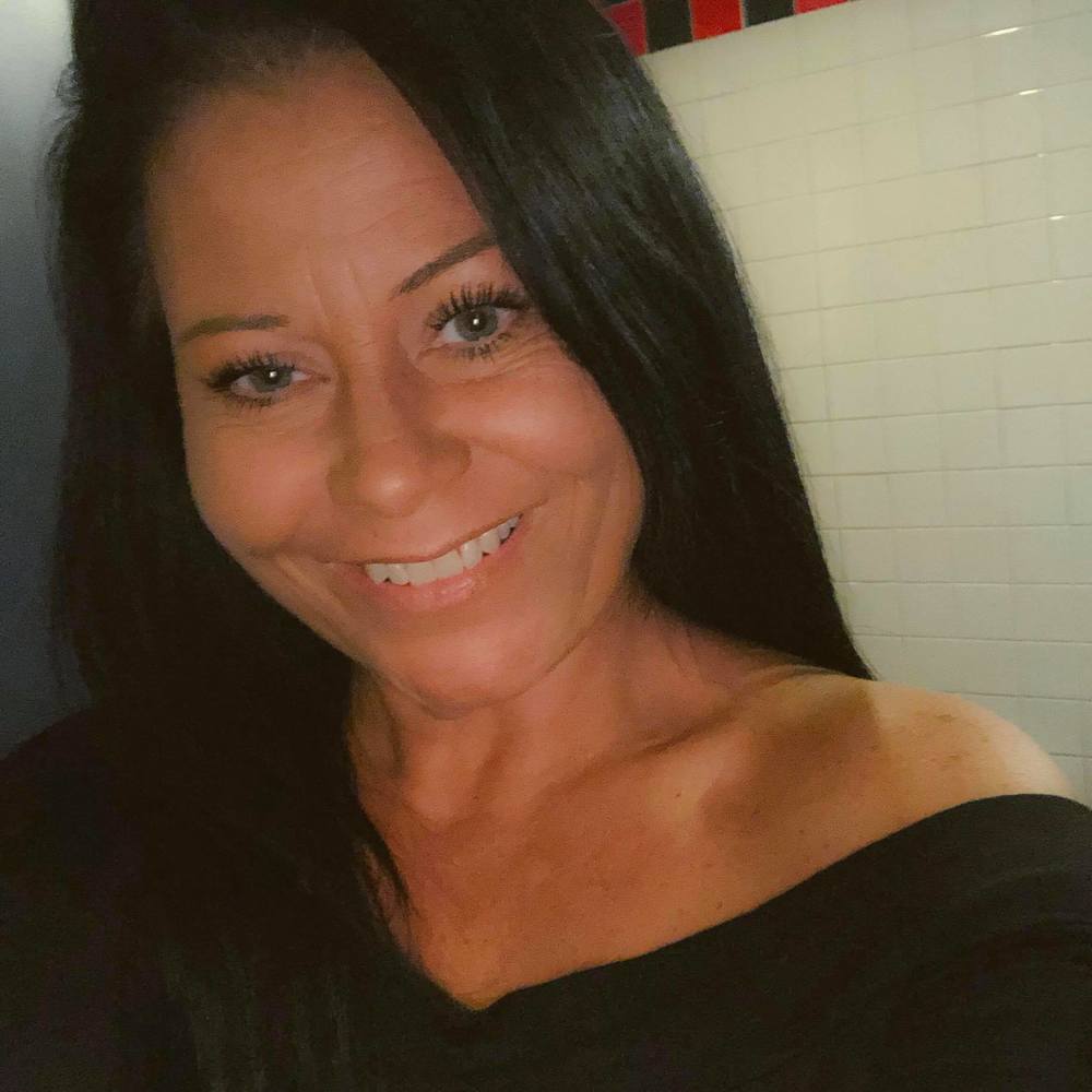 Meet your Posher, Denise